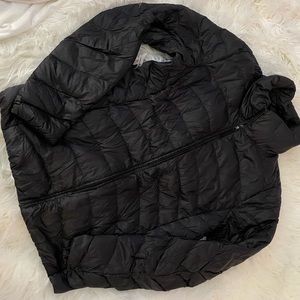 Uniqlo lightweight packable jacket